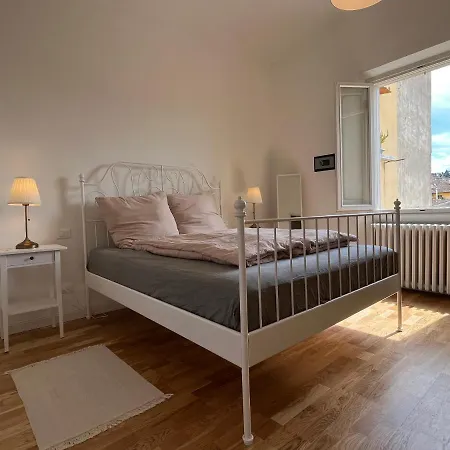 Apartment Zu Hause In Oltrarno Florence